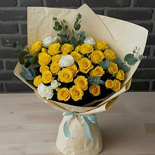 Букет цветов из:  Розы #REPLACE_PRED# Кумской Долине
