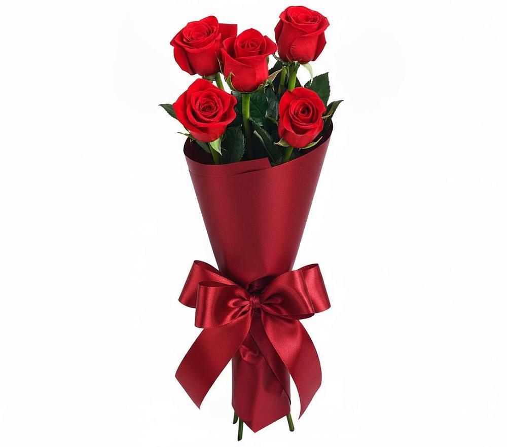 Букет 5 Красных роз Эдлесс Лав в Кумской Долине