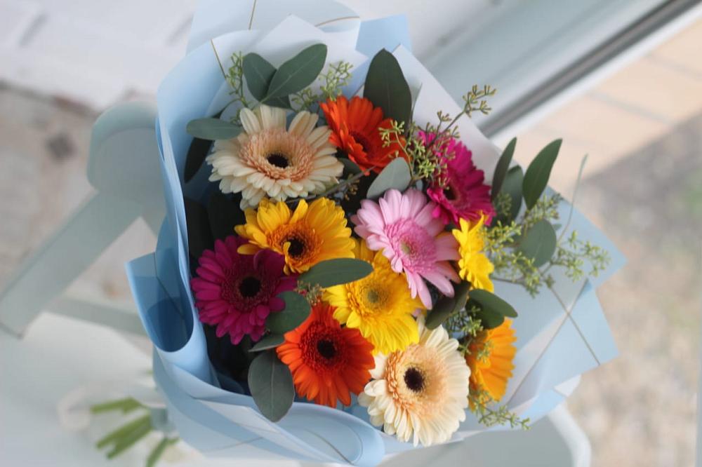 Букет цветов из: Герберы в Кумской Долине