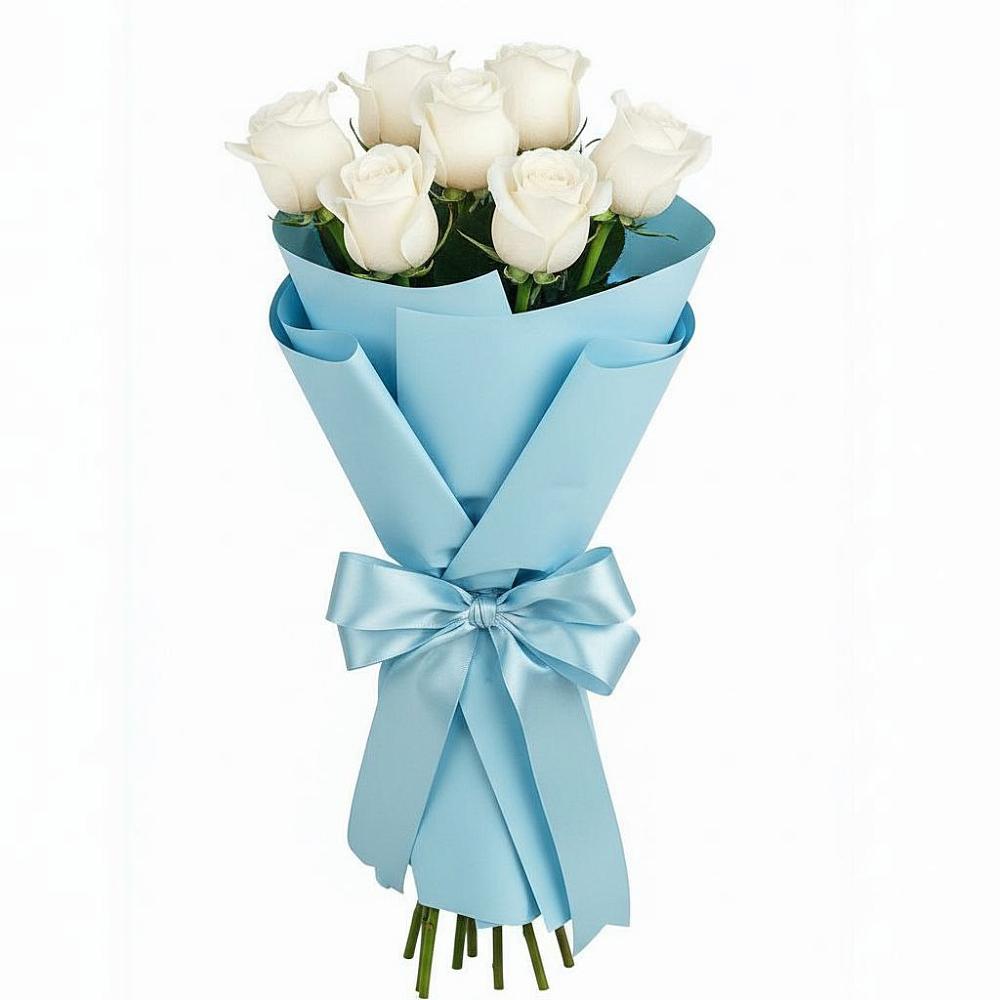 Букет 7 белых роз Проуд в Кумской Долине