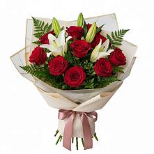 Букет цветов из:  Лилии и Розы #REPLACE_PRED# Кумской Долине