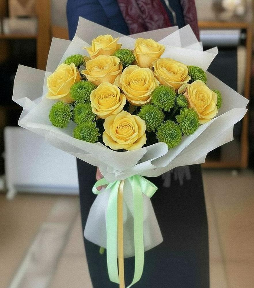 Букет цветов из: Хризантемы и Розы в Кумской Долине