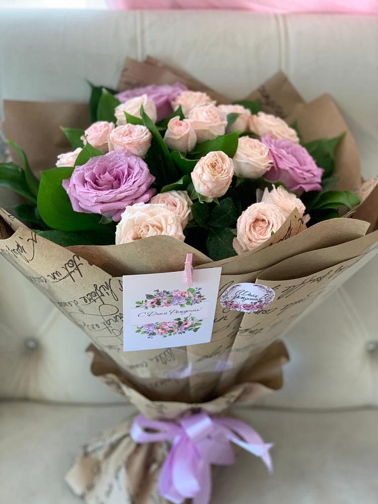 Букет цветов из: Розы в Кумской Долине