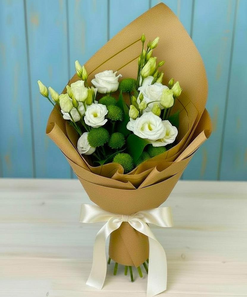 Букет цветов из: Хризантемы и Лизиантусы в Кумской Долине