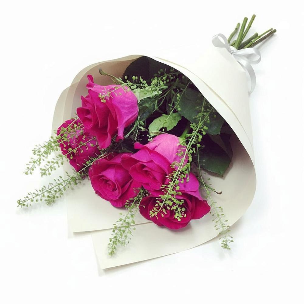 Букет цветов из: Розы в Кумской Долине