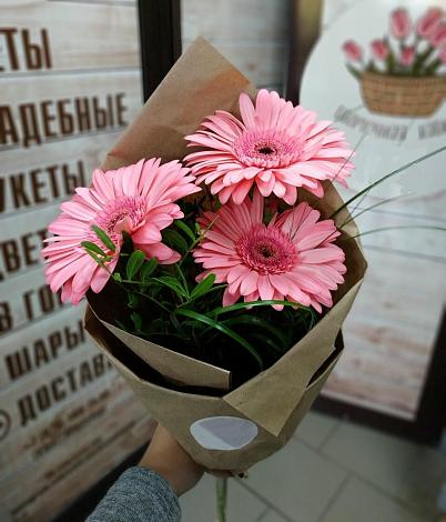 Букет цветов из: Герберы в Кумской Долине
