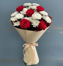 Букет цветов из:  Розы и Хризантемы #REPLACE_PRED# Кумской Долине