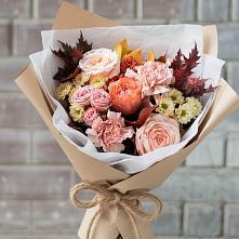 Букет цветов из:  Гвоздики, Хризантемы и Розы #REPLACE_PRED# Кумской Долине
