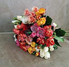 Букет цветов из:  Розы #REPLACE_PRED# Кумской Долине