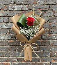Букет цветов из:  Розы в Кумской Долине