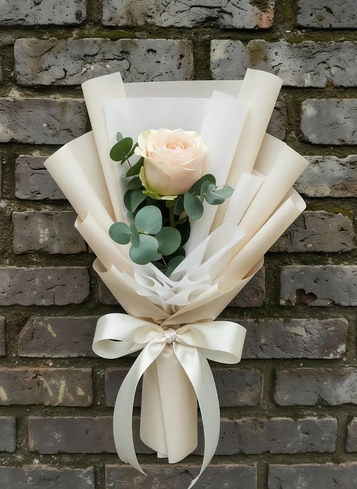 Букет цветов из: Розы в Кумской Долине