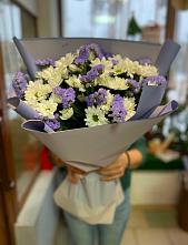 Букет цветов из:  Хризантемы #REPLACE_PRED# Кумской Долине