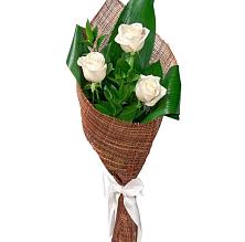 Букет 3 белые розы #REPLACE_PRED# Кумской Долине