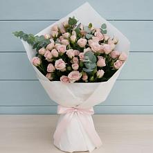 Букет цветов из:  Розы #REPLACE_PRED# Кумской Долине