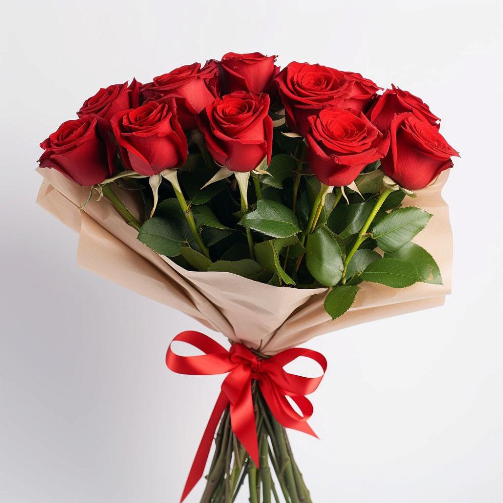 Букет 11 Красных роз Эдлесс Лав в Кумской Долине